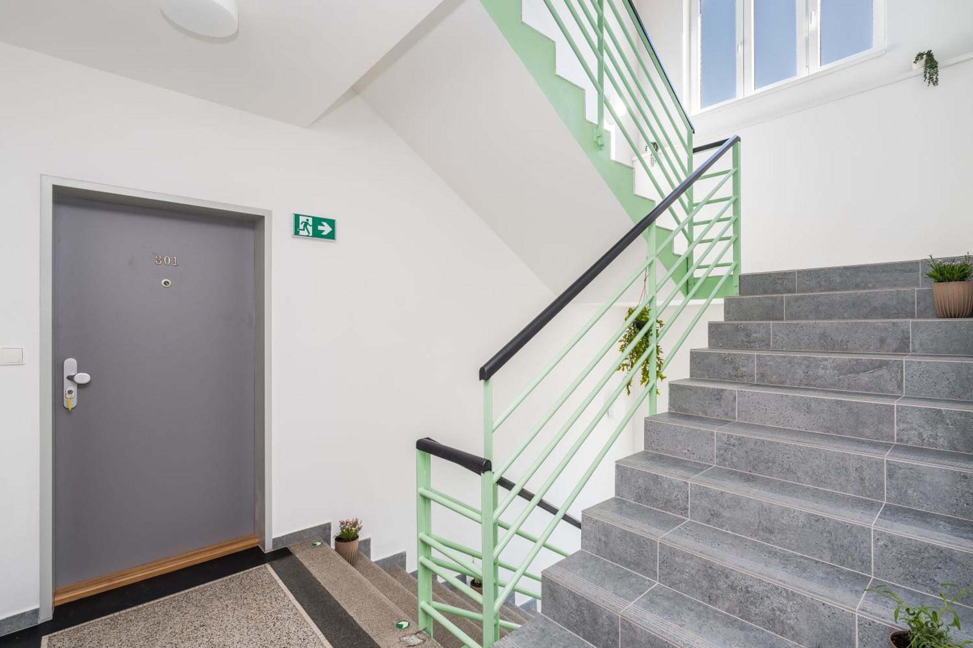 Ferienwohnung Perla Hradce 101 Hradec Králové Exterior foto